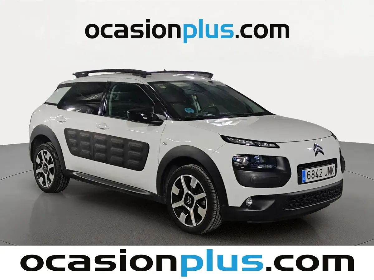 Usado Citroën C4 Cactus Shine 100 CV (73 kW) 2016 Blanco Utilitario