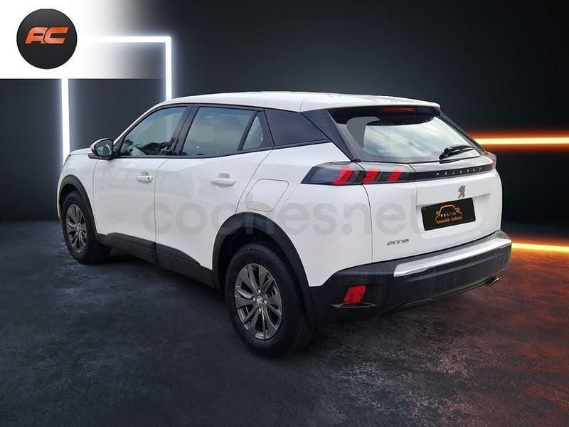 Usado Peugeot 2008 Allure 110 CV (80 kW) 2022 Blanco SUV