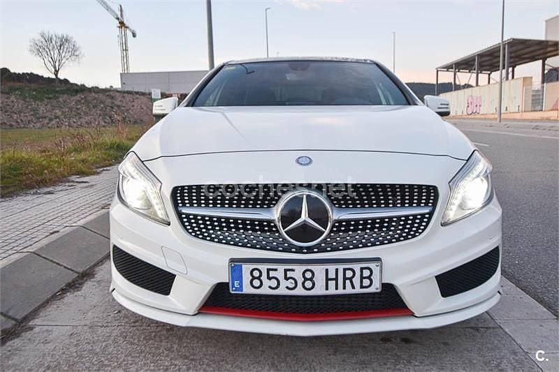 Usado Mercedes A250 211 CV (155 kW) 2013 Blanco Berlina