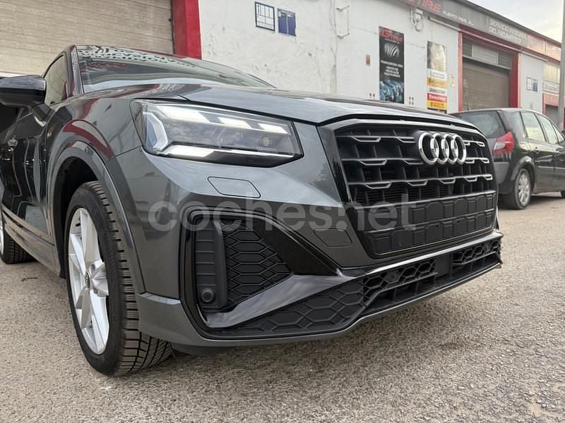 Gris / plata Usado 2023 Audi Q2 S-Line SUV | 28.000 € (Buen precio) - Imagen 1/4