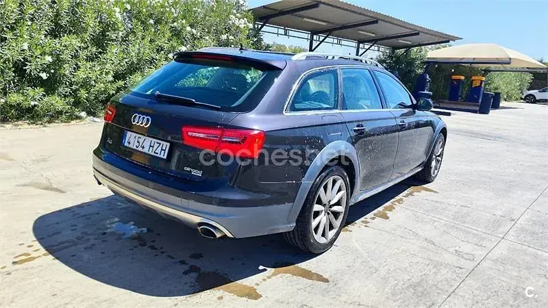 Usado Audi A6 Allroad Advanced 245 CV (180 kW) 2015 Negro Familiar