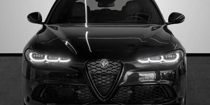 Nuevo Alfa Romeo Giulia 209 CV (153 kW) 2025 Rojo Berlina