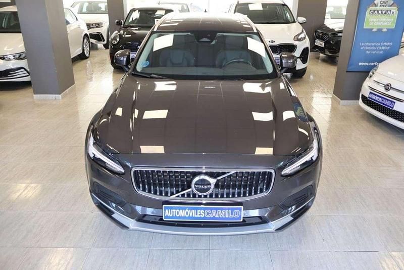 Usado Volvo V90 CC Ultimate 235 CV (172 kW) 2022 Gris Familiar