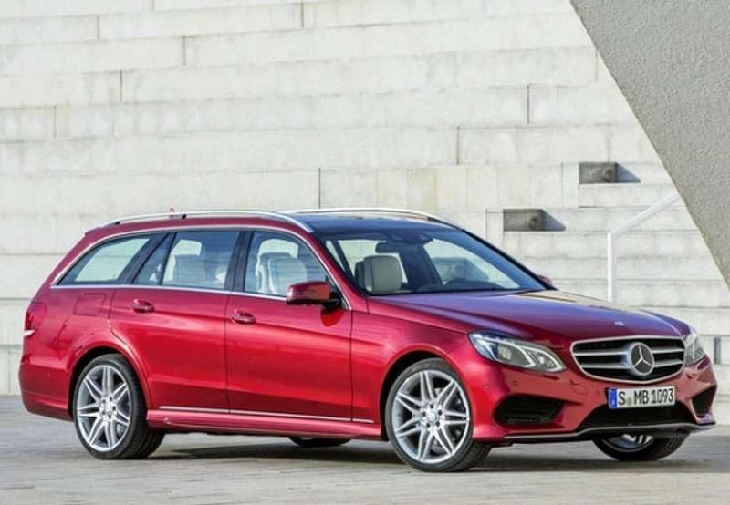 Negro Usado 2021 Mercedes E220 Familiar | 29.790 € (Precio justo) - Imagen 1/4