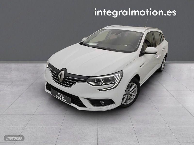 Usado Renault Mégane GrandTour Intens 115 CV (84 kW) 2020 Blanco Familiar