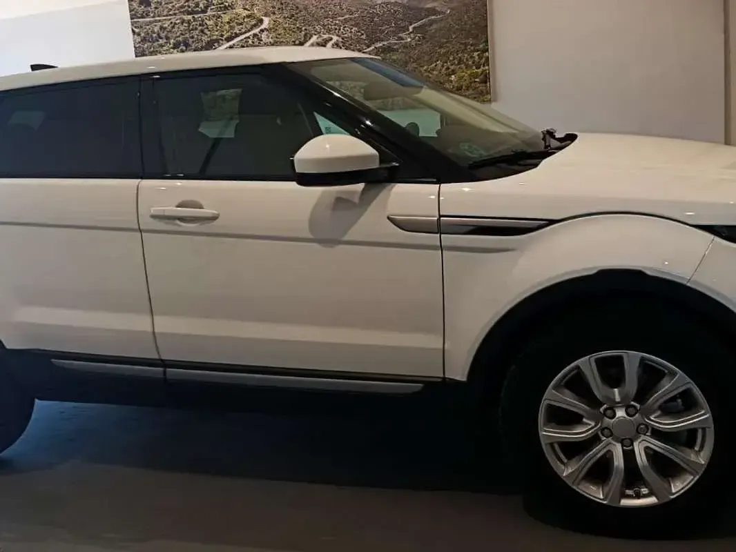 Usado Land Rover Range Rover evoque SE 150 CV (110 kW) 2017 Blanco SUV