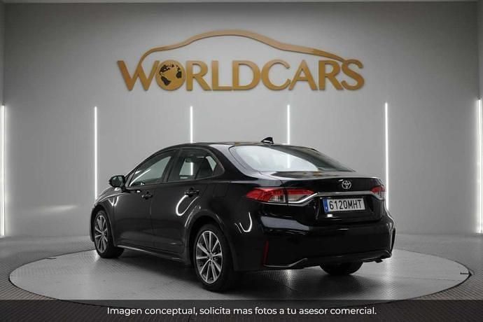 Usado Toyota Corolla Active 122 CV (89 kW) 2023 Berlina