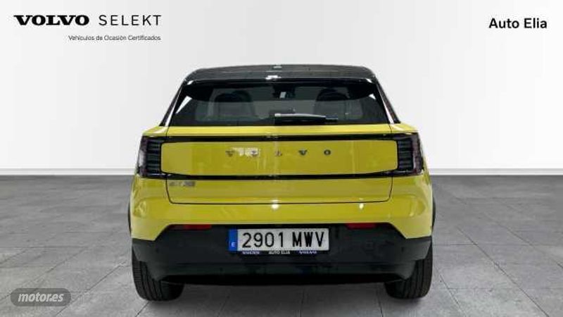 Usado Volvo EX30 Performance 314 kW (428 CV) 2024 Amarillo SUV