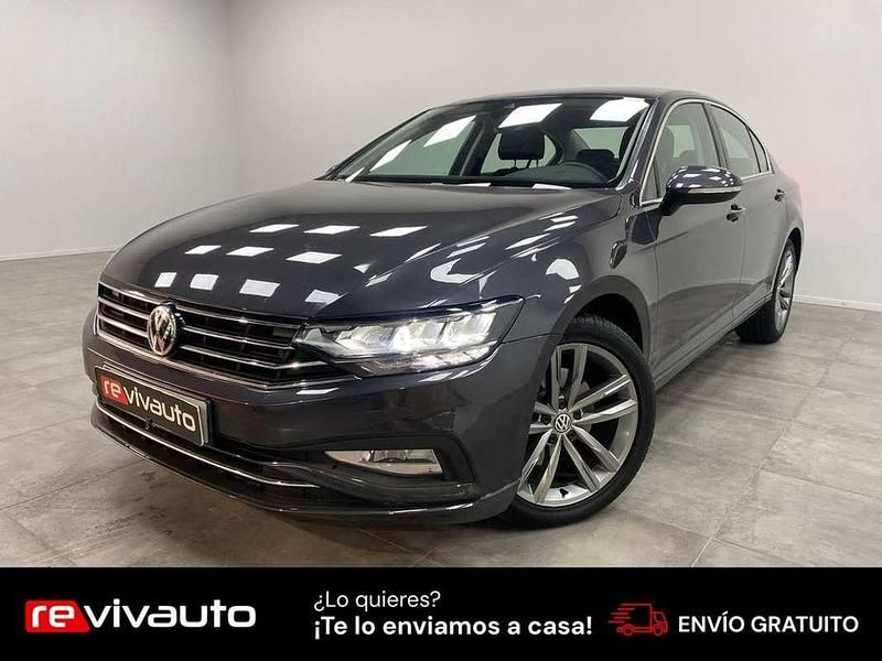 Gris Usado 2020 VW Passat Executive Berlina | 19.490 € (Precio justo) - Imagen 1/4
