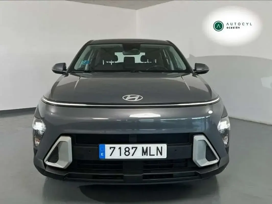 Usado Hyundai Kona 141 CV (103 kW) 2023 Negro SUV