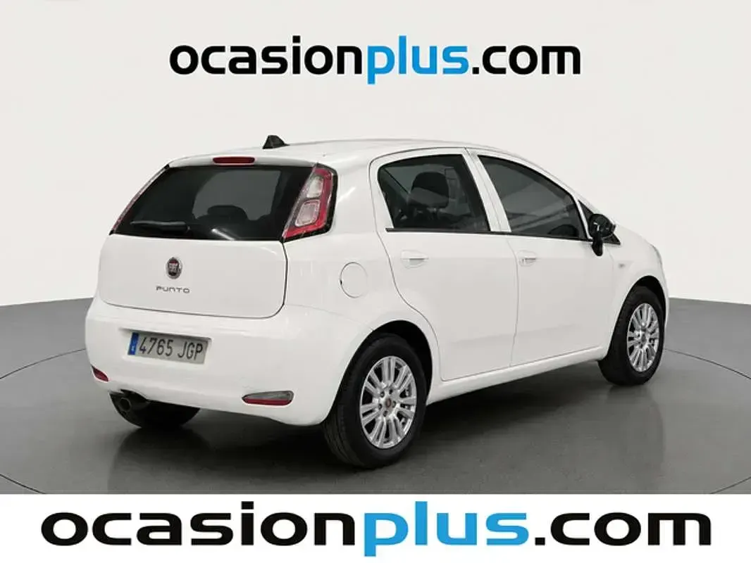 Usado Fiat Punto Easy 75 CV (55 kW) 2015 Blanco Utilitario