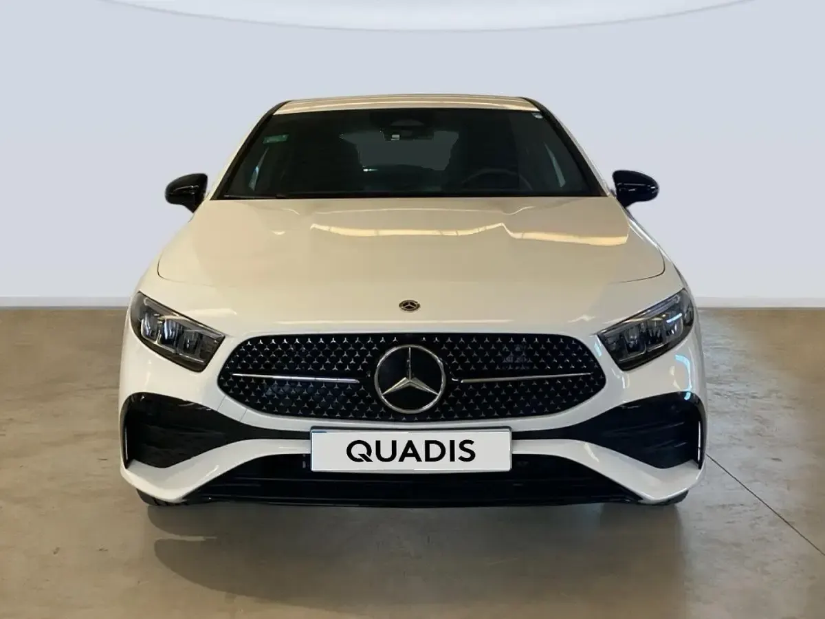 Usado Mercedes A250 218 CV (160 kW) 2025 Blanco