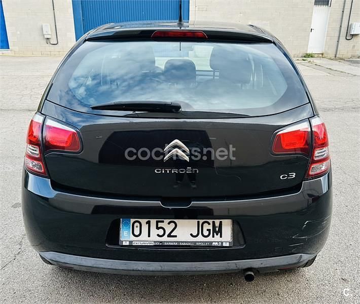 Usado Citroën C3 Live 68 CV (50 kW) 2015 Negro Berlina