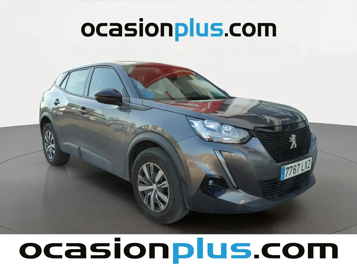 Usado Peugeot 2008 Active 110 CV (80 kW) 2022 Gris SUV