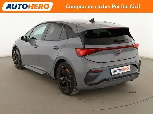 Usado Cupra Born e-Boost 169 kW (231 CV) 2022 Gris Utilitario