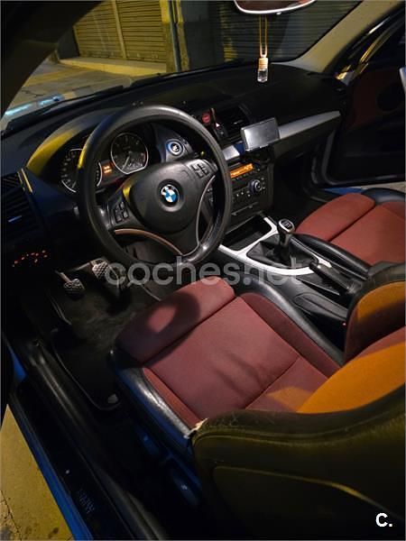 Gris / plata Usado 2011 BMW 118 Utilitario | 4600 € (Buen precio) - Imagen 1/4