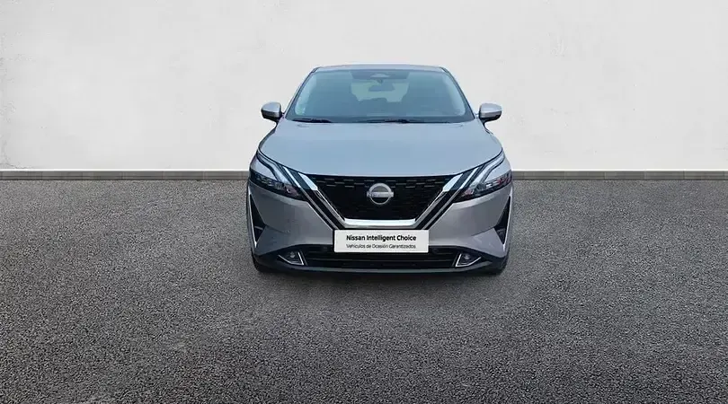 Begagnad Nissan Qashqai Acenta 158 HK (116 kW) 2024 Silver SUV