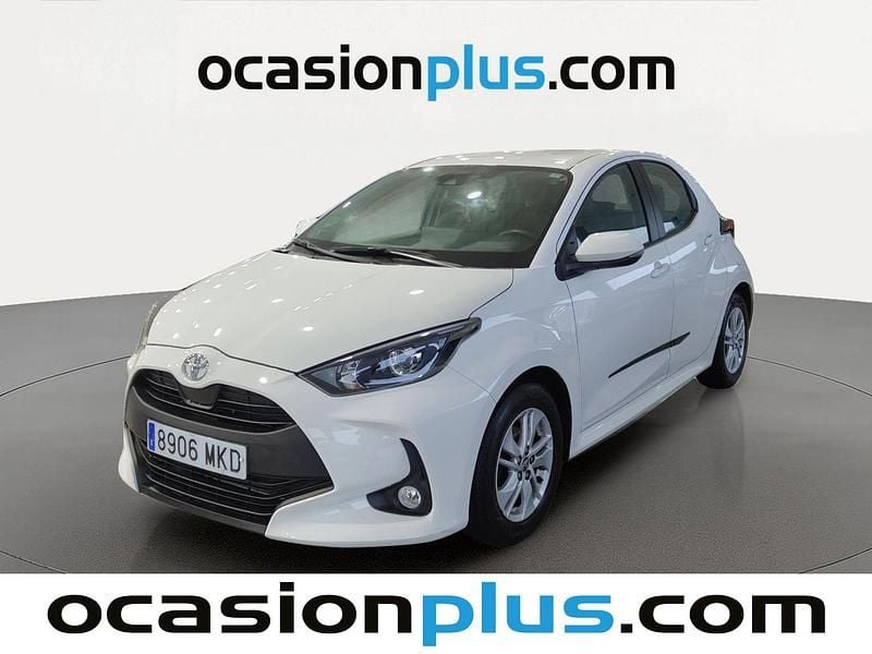 Blanco Usado 2023 Toyota Yaris Edition Utilitario | 19.082 € (Caro) - Imagen 1/4