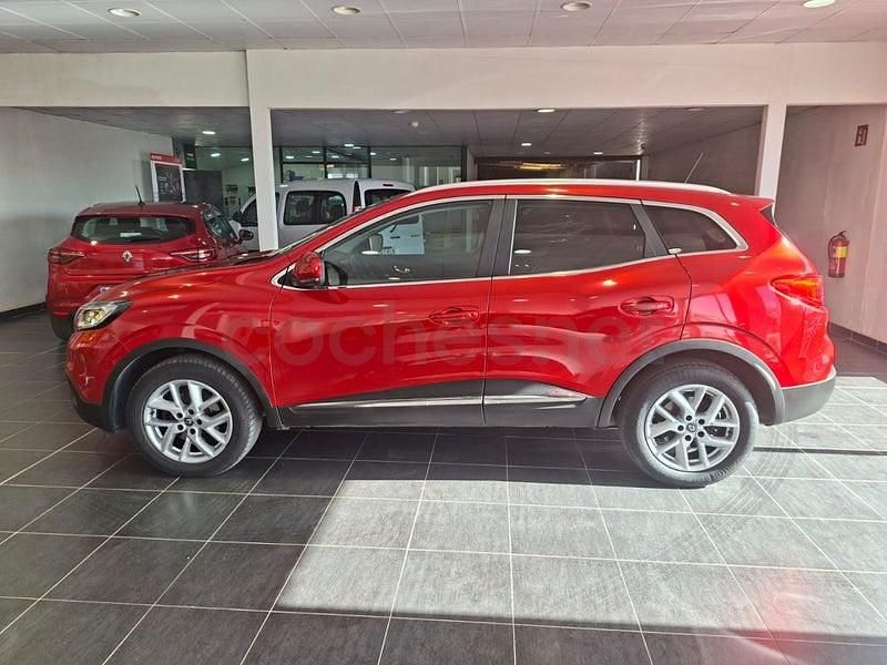 Usado Renault Kadjar Zen 110 CV (80 kW) 2017 Rojo SUV