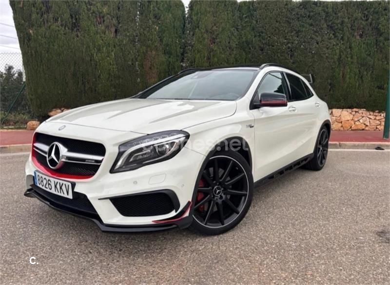 Blanco Usado 2016 Mercedes GLA45 AMG SUV | 33.900 € (Caro) - Imagen 1/4