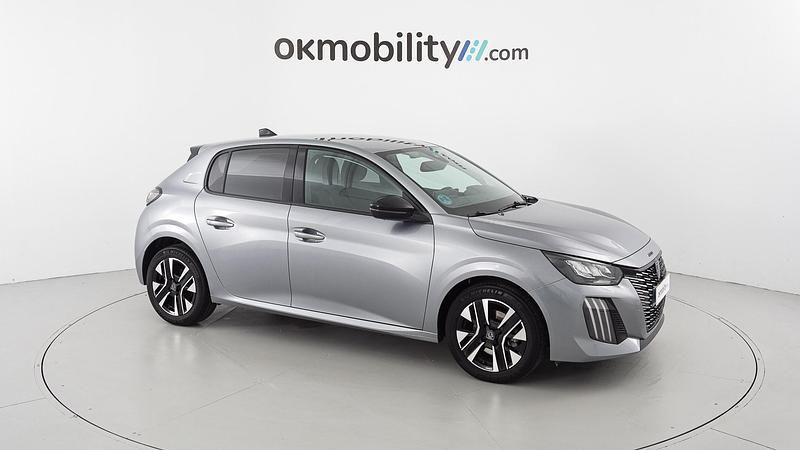 Usado Peugeot 208 Allure 100 CV (73 kW) 2024 Gris artense Utilitario