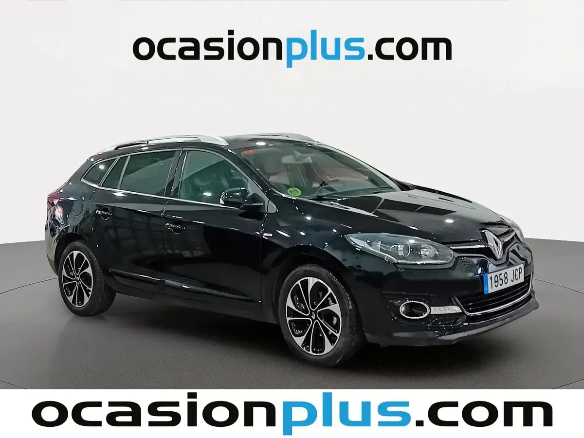 Usado Renault Mégane Bose Edition 130 CV (95 kW) 2015 Negro Familiar