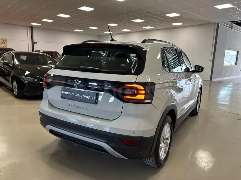 Usado VW T-Cross Advance 95 CV (69 kW) 2022 Blanco SUV