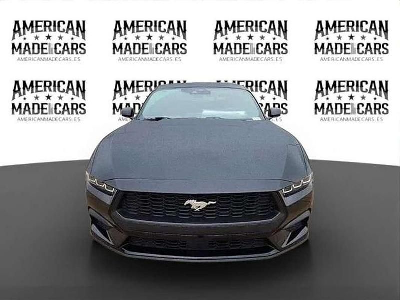 Usado Ford Mustang Premium 315 CV (231 kW) 2024 Negro Berlina