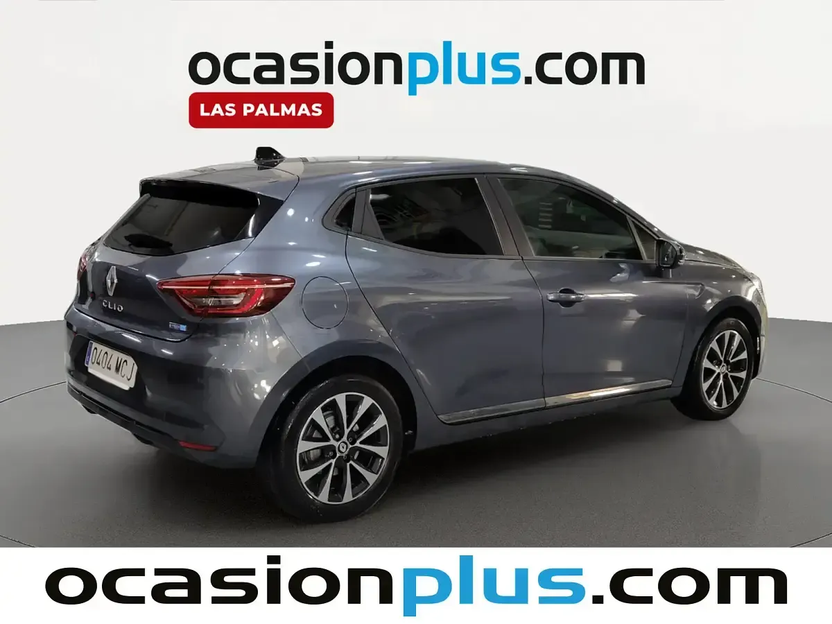 Usado Renault Clio Intens 140 CV (102 kW) 2022 Gris Utilitario