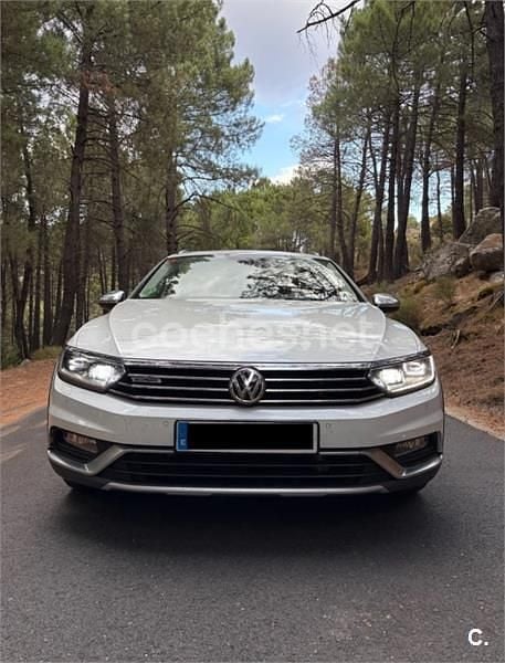 Usado VW Passat Alltrack 220 CV (161 kW) 2016 Blanco Familiar