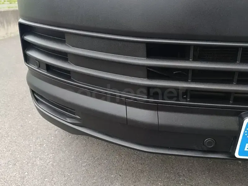 Usado VW Caravelle Trendline 150 CV (110 kW) 2017 Azul Van