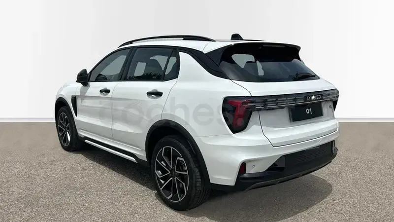Usado Lynk & Co 01 276 CV (202 kW) 2026 Blanco SUV
