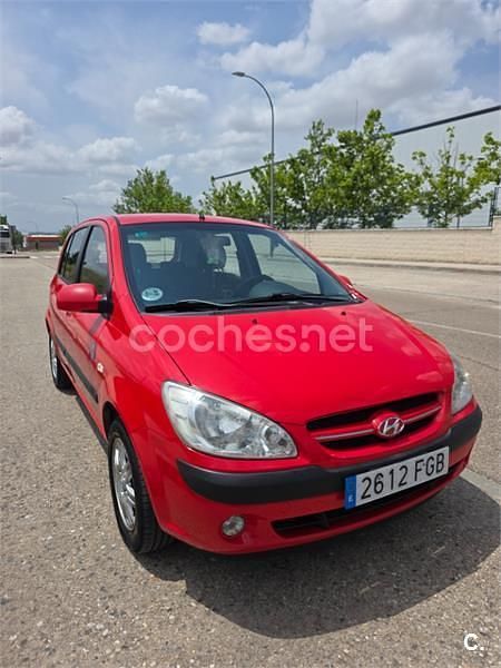 Rojo Usado 2006 Hyundai Getz SE Utilitario | 2500 € (Precio justo) - Imagen 1/4