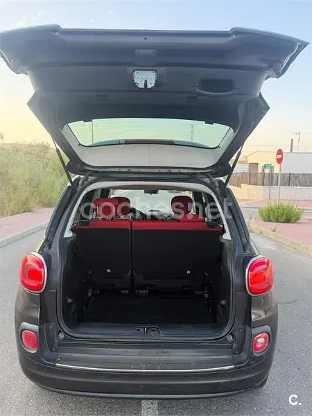 Usado Fiat 500L Trekking 95 CV (69 kW) 2016 Gris / plata Monovolumen