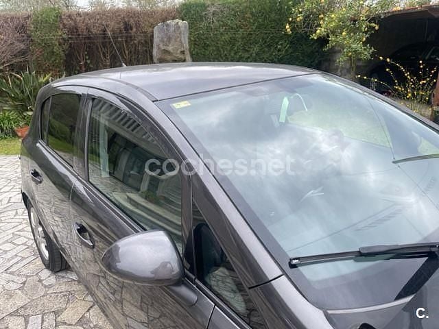 Usado Opel Corsa Selective 95 CV (69 kW) 2011 Gris / plata Utilitario