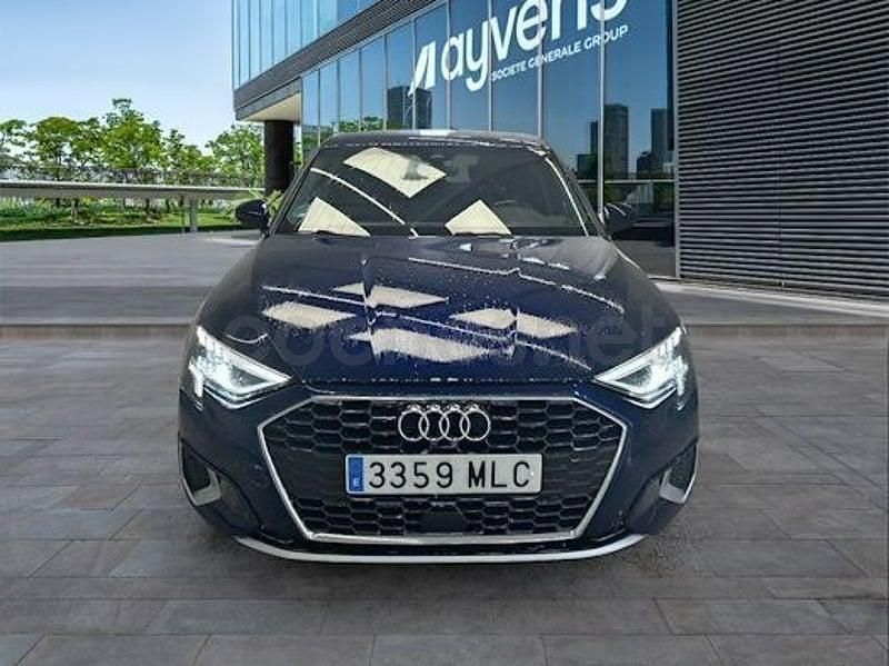 Usado Audi A3 116 CV (85 kW) 2023 Azul Berlina
