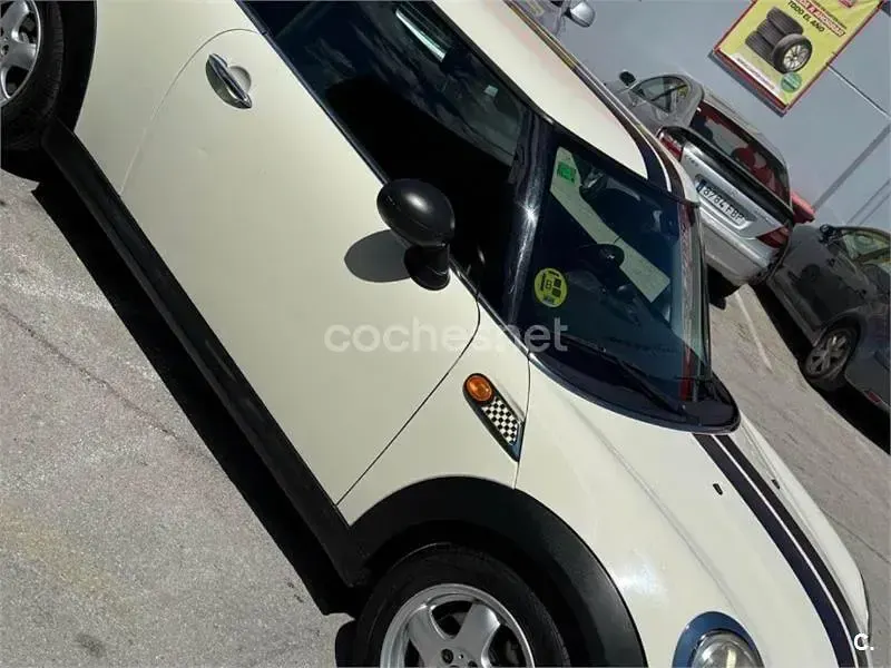 Usado Mini One D 90 CV (66 kW) 2010 Blanco Utilitario
