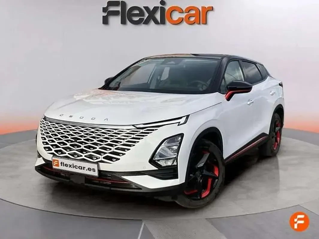 Usado Omoda 5 185 CV (136 kW) 2024 Blanco SUV