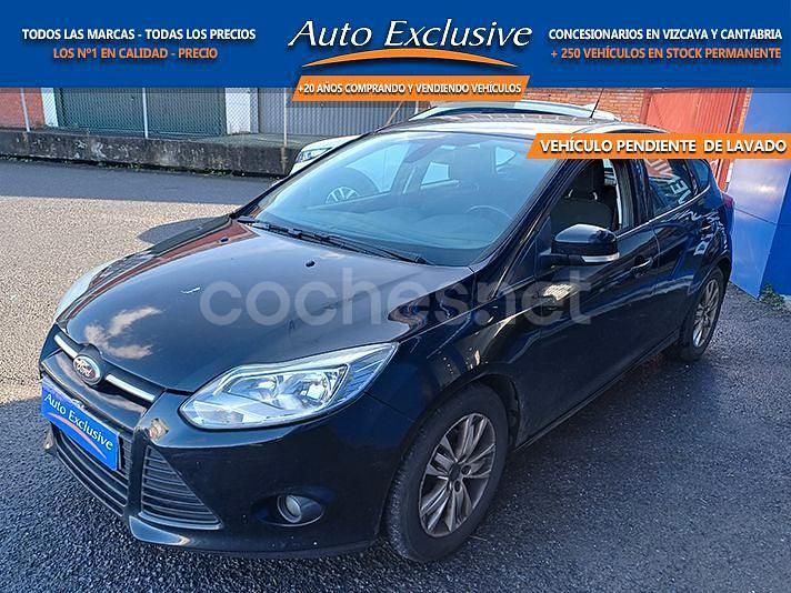 Usado Ford Focus Trend 115 CV (84 kW) 2011 Negro Berlina