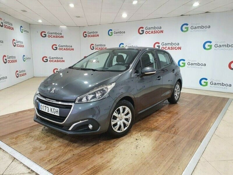 Usado Peugeot 208 Style 82 CV (60 kW) 2017 Gris Utilitario