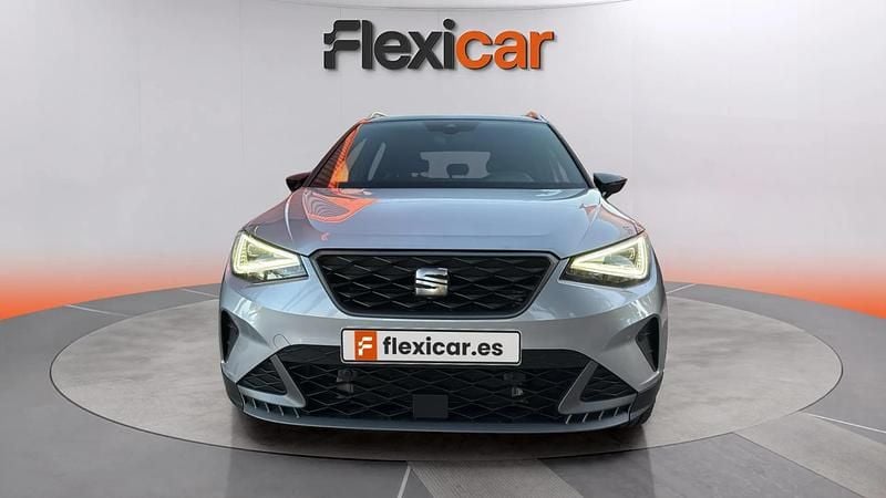 Usado Seat Arona FR 150 HP (110 kW) 2023 Cinzento SUV