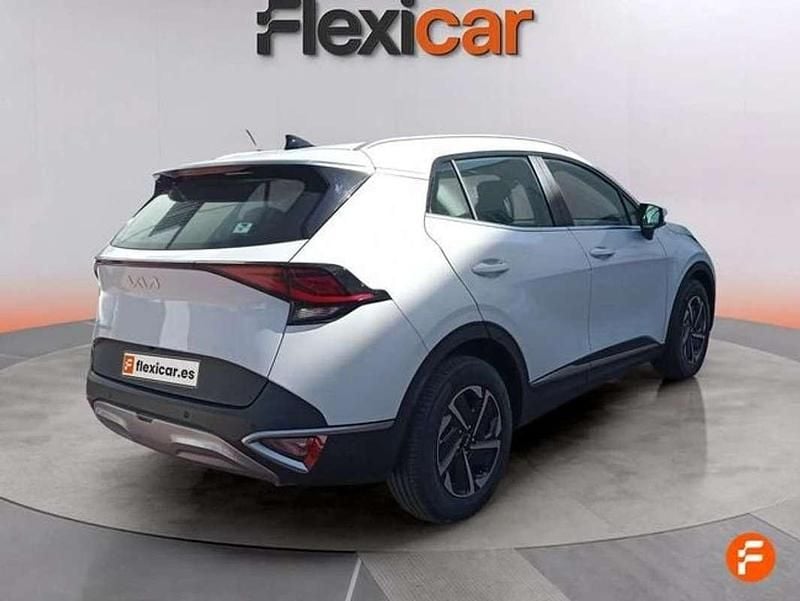 Usado Kia Sportage 136 CV (100 kW) 2024 Blanco SUV