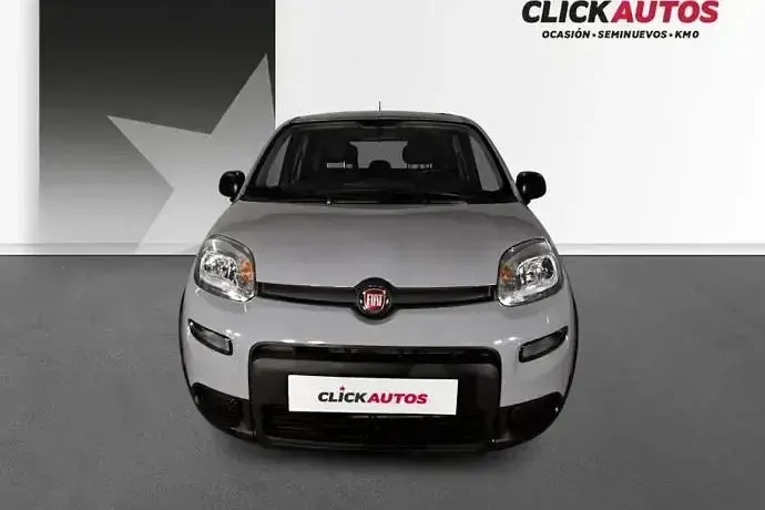 Usado Fiat Panda 70 CV (51 kW) 2023 Negro Utilitario