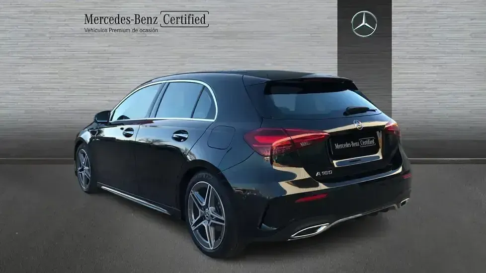 Usado Mercedes A180 136 CV (100 kW) 2025 Negro