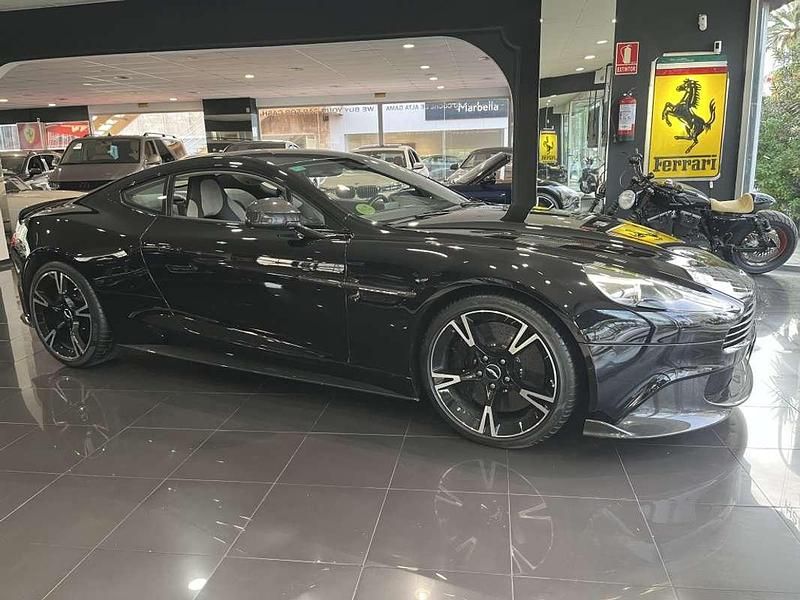 Usado Aston Martin Vanquish 605 CV (444 kW) 2016 Negro Coupe
