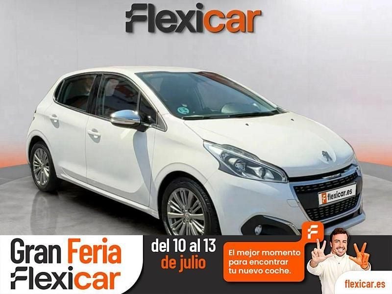 Blanco Usado 2017 Peugeot 208 Allure Utilitario | 10.390 € (Precio justo) - Imagen 1/2