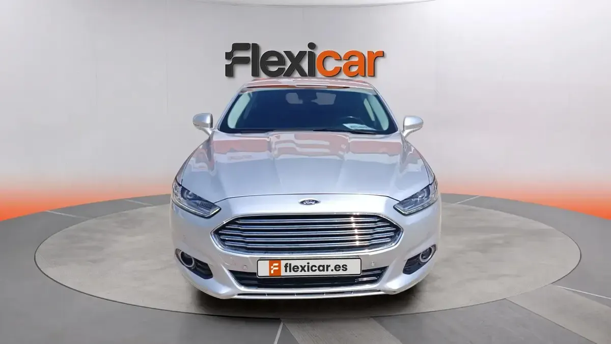Usado Ford Mondeo ST-Line 160 CV (117 kW) 2017 Gris Berlina