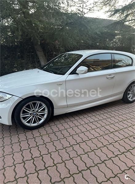 Usado BMW 118 143 CV (105 kW) 2011 Blanco Utilitario