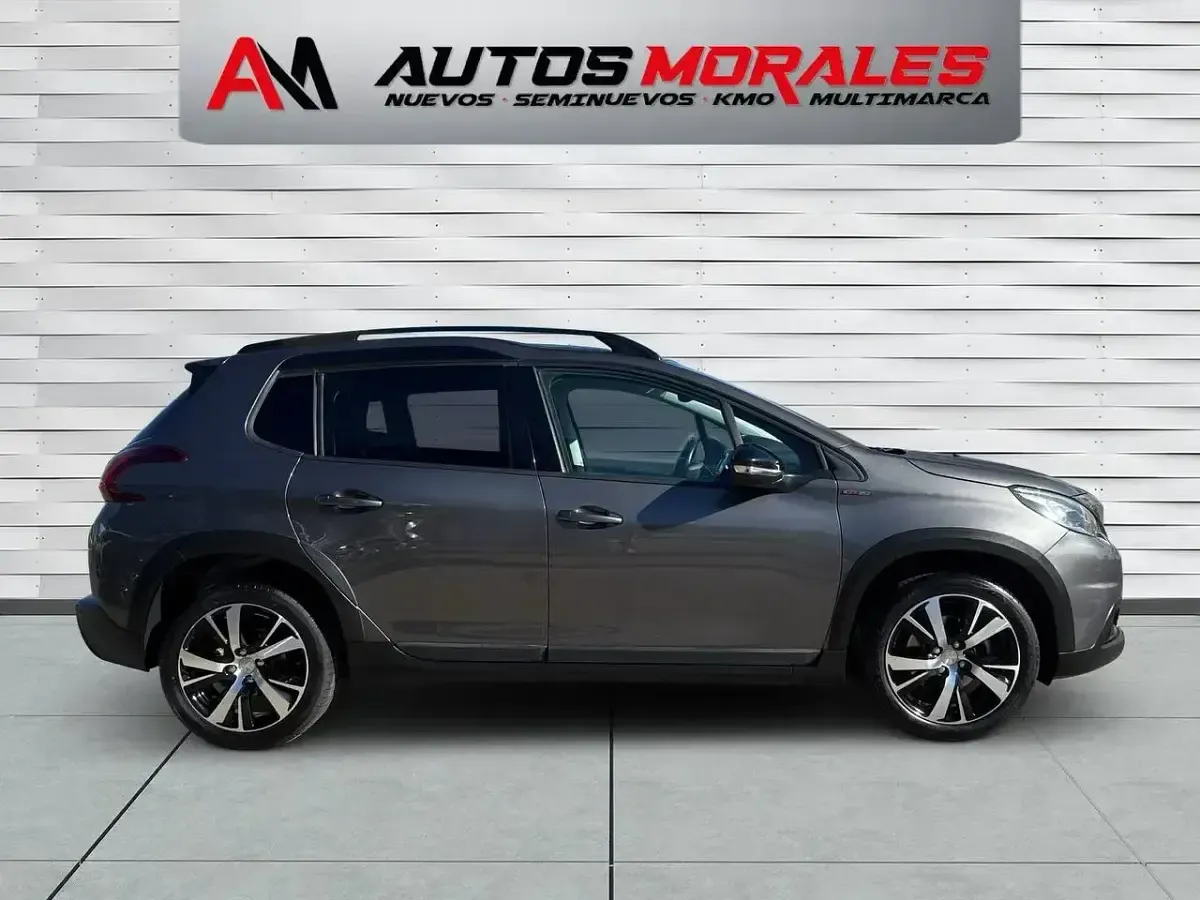 Usado Peugeot 2008 GT-line 110 CV (80 kW) 2017 Gris SUV