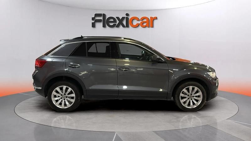 Usado VW T-Roc Advance 150 CV (110 kW) 2021 Gris SUV